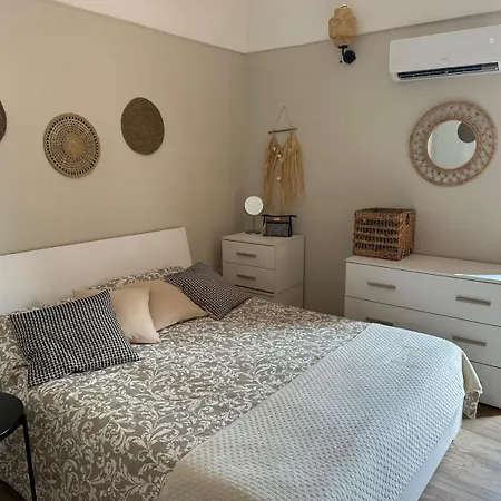 Lilia - Julia Apartment *